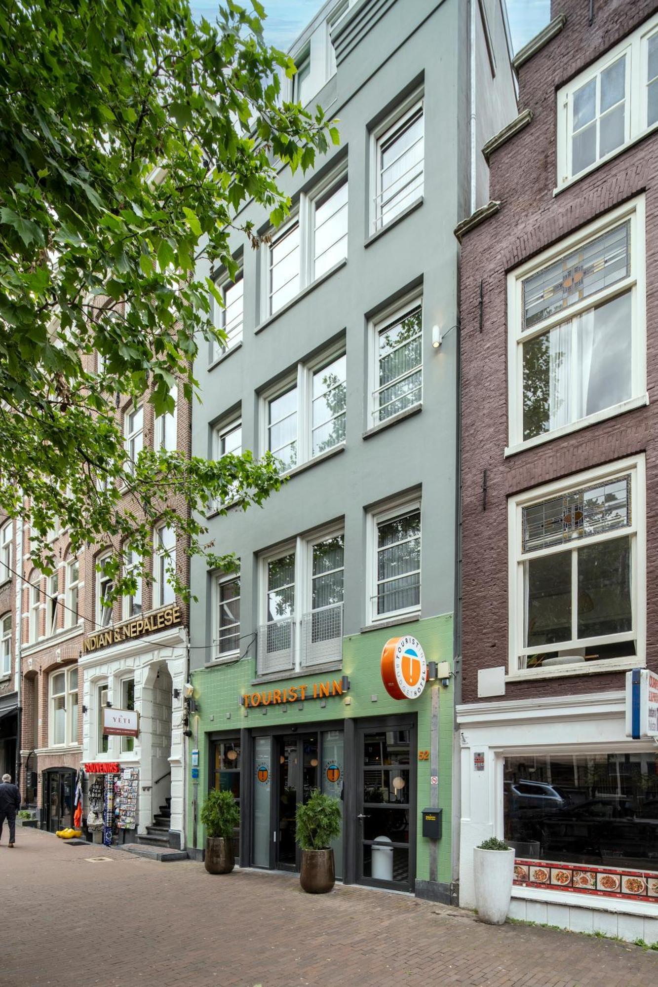 Tourist Inn Hotel Ámsterdam Exterior foto